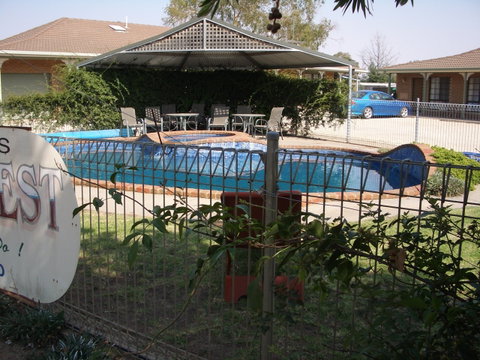 Arcadia Motor Inn - Schoolies Week Accommodation 1