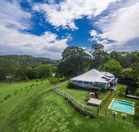 Basils Brush - Rural bliss - Schoolies Week Accommodation
