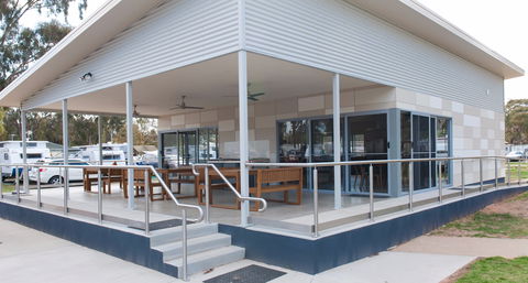 NRMA Echuca Holiday Park - Schoolies Week Accommodation 1