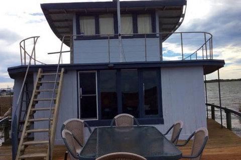 PS Federal Retreat Goolwa - Schoolies Week Accommodation 1