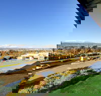 Tamar River Villas - Schoolies Week Accommodation