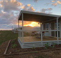 Tarnasey Farm - Schilling's Shack - Schoolies Week Accommodation