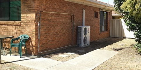 The Coop - Schoolies Week Accommodation 2