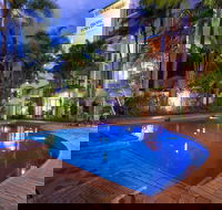 Tropic Towers Apartments - Schoolies Week Accommodation