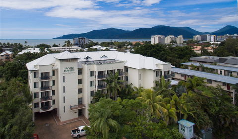 Tropic Towers Apartments - Schoolies Week Accommodation 1