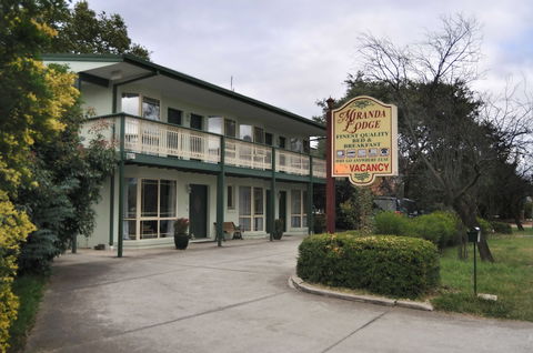 Miranda Lodge - Schoolies Week Accommodation 1