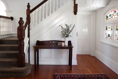 Randwick Manor - Schoolies Week Accommodation 9