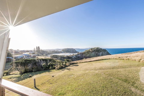 The A Frame - Schoolies Week Accommodation 8
