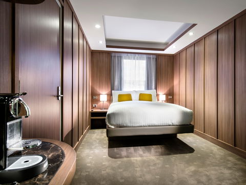 The Hougoumont Hotel - Schoolies Week Accommodation 1
