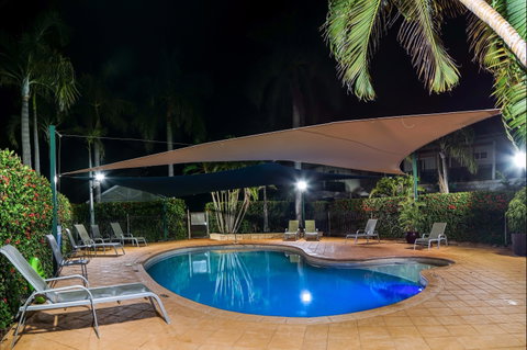 Cable Beachside Villas - Schoolies Week Accommodation 2
