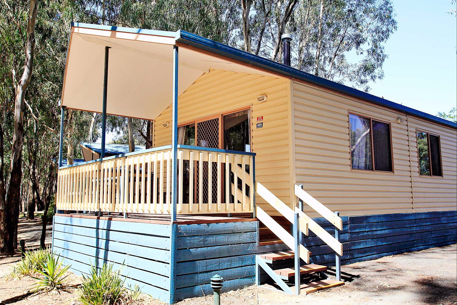  Schoolies Week Accommodation