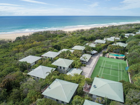 The Retreat Beach Houses - Schoolies Week Accommodation 2