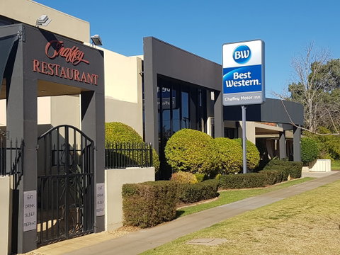 Best Western Chaffey Motor Inn - Schoolies Week Accommodation 0