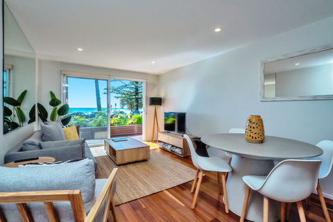 Bujerum Apartments On Burleigh - Schoolies Week Accommodation 2