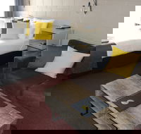 Childers Oasis Motel - Schoolies Week Accommodation