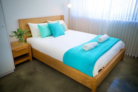 Cottesloe Artist's Beach Retreat - Schoolies Week Accommodation 2