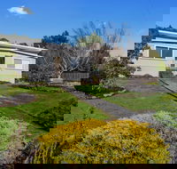 Derby Base - Schoolies Week Accommodation