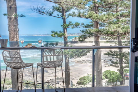 Headlands Austinmer Beach - Schoolies Week Accommodation 1