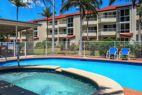 Key Largo Apartments - Schoolies Week Accommodation 0