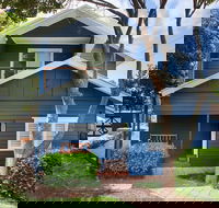 The Blue House at Wombarra Beach - Schoolies Week Accommodation