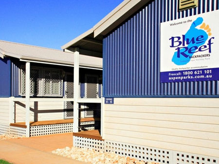 Blue Reef Backpackers - Schoolies Week Accommodation 4