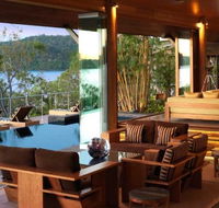 Qualia Luxury Holiday Resort - Schoolies Week Accommodation