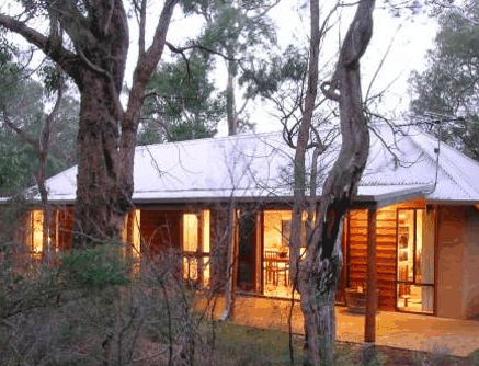 Forest Rise Eco Retreat - Schoolies Week Accommodation 2