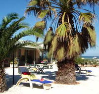 Tradewinds Seafront Apartments - Schoolies Week Accommodation