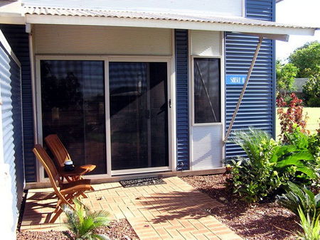 Point Samson Chalets - Schoolies Week Accommodation 1