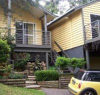 Ttwo Peaks Guesthouse - Schoolies Week Accommodation