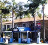 Palm Court Motel - Schoolies Week Accommodation