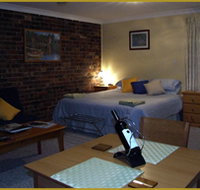 Henlie Park Bed  Breakfast - Schoolies Week Accommodation