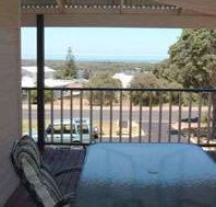 Mayflower Bed and Breakfast - Schoolies Week Accommodation