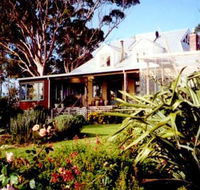 The Sleeping Lady Private Retreat - Schoolies Week Accommodation
