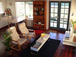The Sleeping Lady Private Retreat - Schoolies Week Accommodation 4