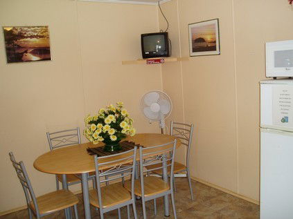 Jurien Beachfront Holiday Units - Schoolies Week Accommodation 2