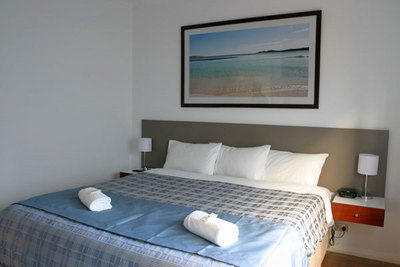 Clearwater Motel Apartments - Schoolies Week Accommodation 1