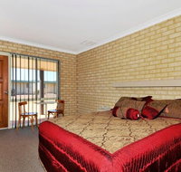 Drakesbrook Hotel Motel - Schoolies Week Accommodation