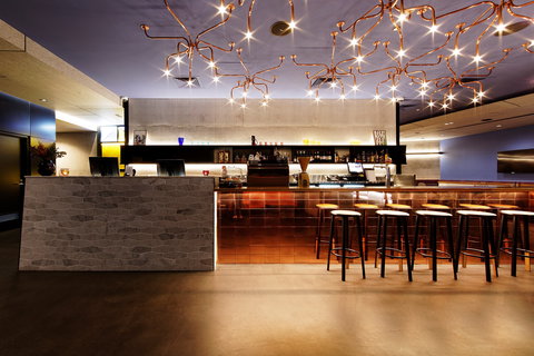 Alpha Mosaic Hotel Brisbane - Schoolies Week Accommodation 2