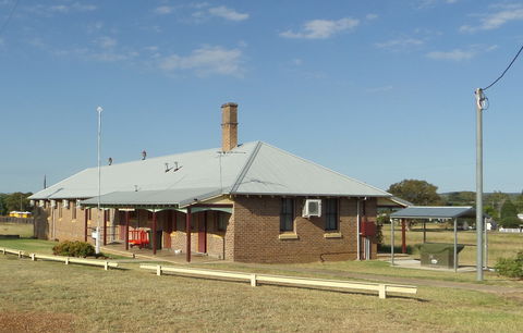 Binnaway Rail Heritage Barracks - Schoolies Week Accommodation 0
