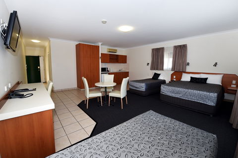 Carriers Arms Hotel Motel - Schoolies Week Accommodation 2