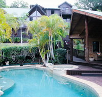 CasaGrande Resort and Day Spa - Schoolies Week Accommodation