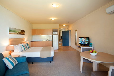 Chatby Lane Lorne - Schoolies Week Accommodation 2