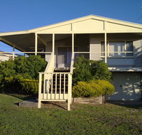 Meredith Place - Schoolies Week Accommodation