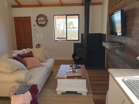 R And R On The Ravine - Schoolies Week Accommodation 1