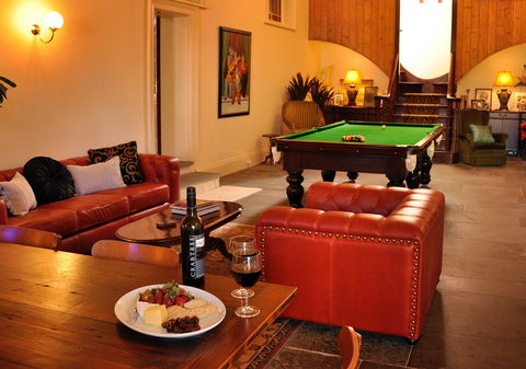 Stanley Grammar Country House - Schoolies Week Accommodation 2
