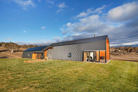 Avonside Alpine Estate - Schoolies Week Accommodation 0
