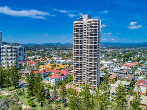 Burleigh Esplanade Apartments - Schoolies Week Accommodation 0