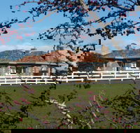 Little Sunnyside Accommodation - Schoolies Week Accommodation