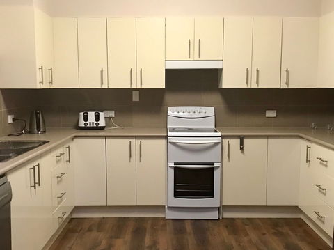 Pira Place - Unavailable Until August 2020 - Schoolies Week Accommodation 1